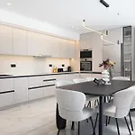 Casa Atena Exclusive Вілла *