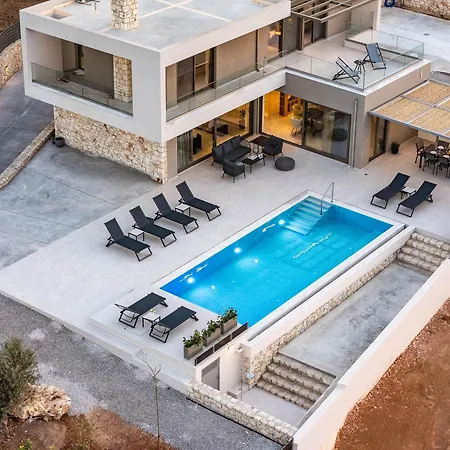 Casa Atena Exclusive *